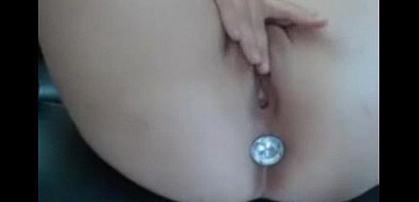  Amateur curvy teen babe uses buttplug for the first time